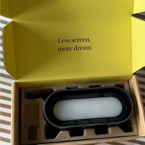 Loftie Clock - Picture 4 of 9